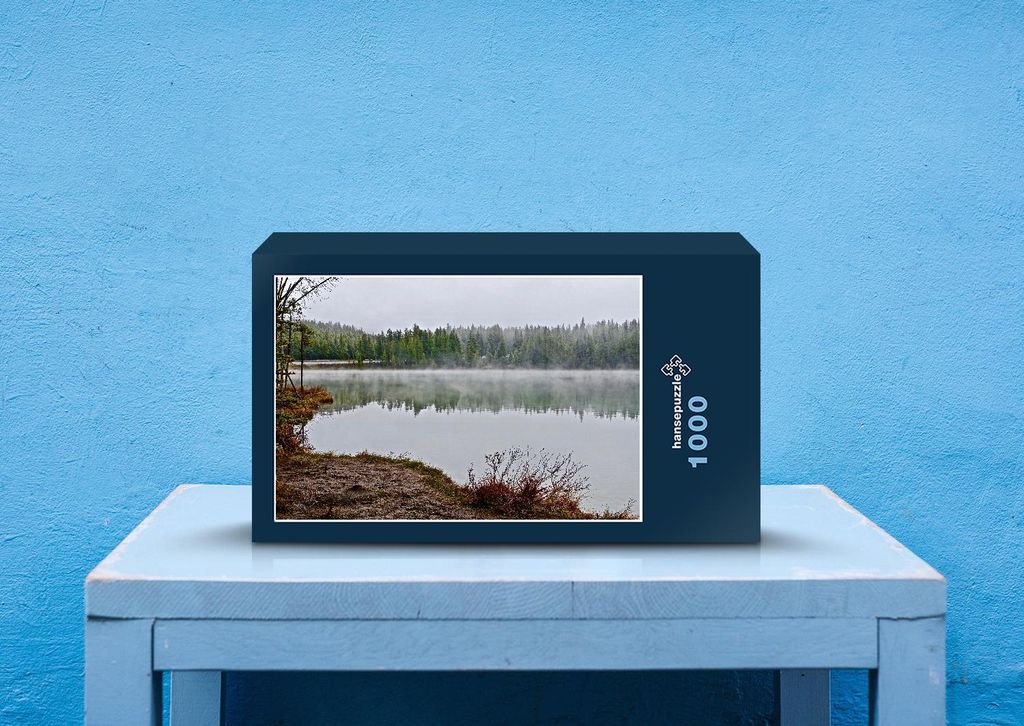 hansepuzzle 22453 - Nebel über dem See Puzzle, 1000 Teile, Natur, 60,0 x 46,0cm mit hochwertiger Aufbewahrung, Kartonbox & Beutel