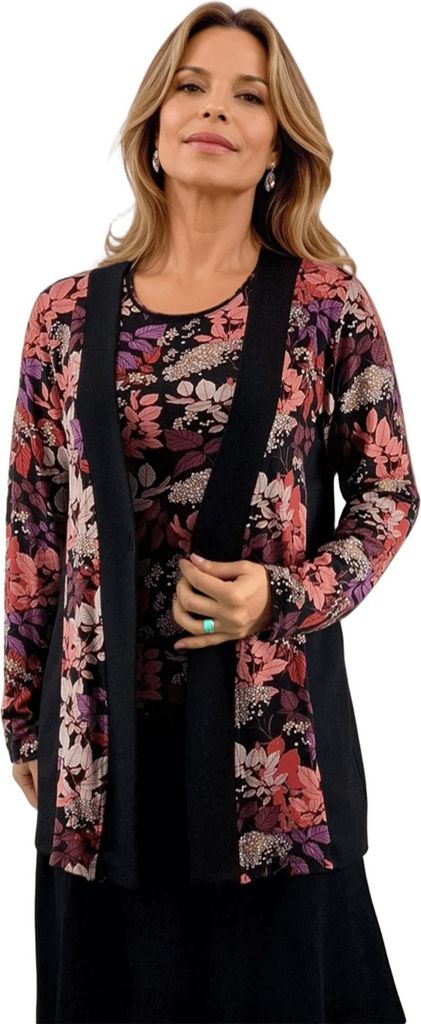 Damen-Strickjacke mit langen Ärmeln. Größe: M