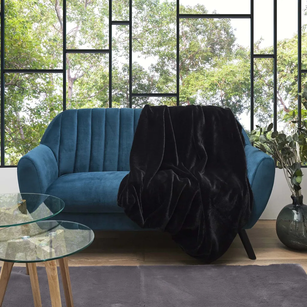 Plaid Imitation Fourrure Opulence Noir 120x150cm - Couverture de Luxe