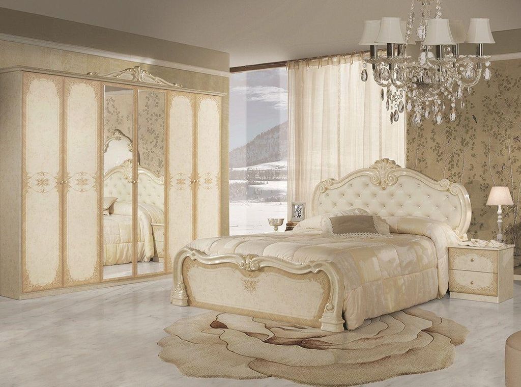 Barock Schlafzimmer-Set Serafina in Beige 4-Teilig 6-Türig - ohne Kommode + Spiegel