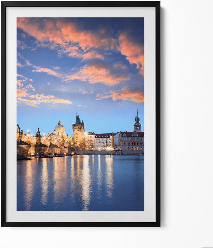 Stadtlandschaft am Abend– Wandbild mit Rahmen – Gerahmtes Bild – Wanddekoration – 70x100 cm – Schwarz Rahmen