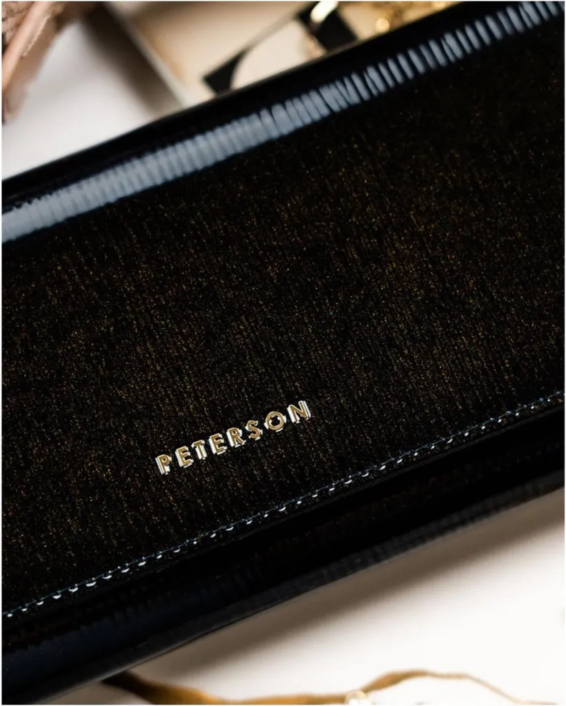 Portefeuille Peterson Rovicky cuir souple avec multiples rangements