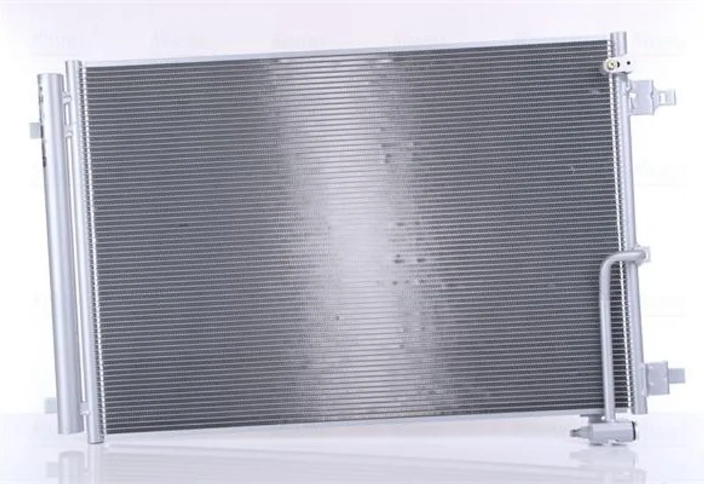 Réparer fuite clim Audi A8 4H avec le condenseur Nissens 941050