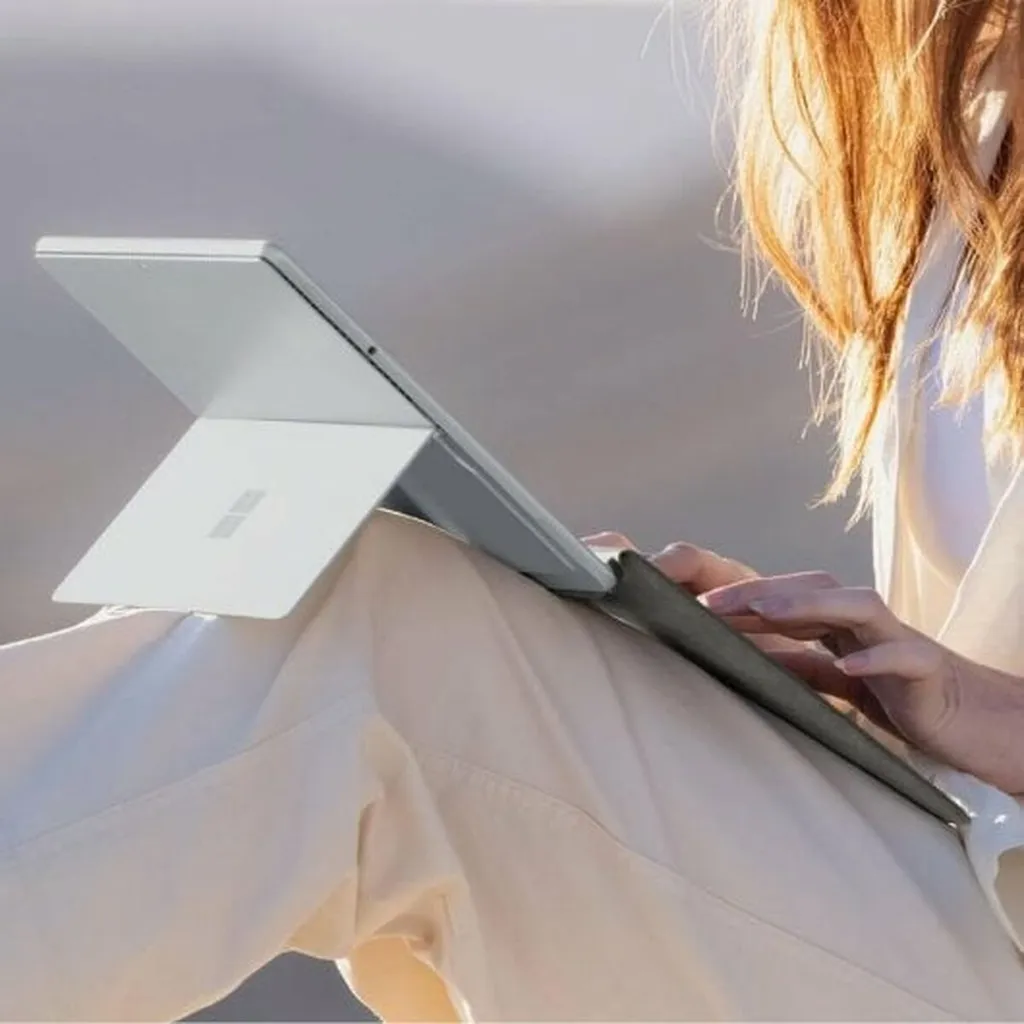 Pack Clavier Type Cover Microsoft 8XA-00179 et souris pour tablette PC