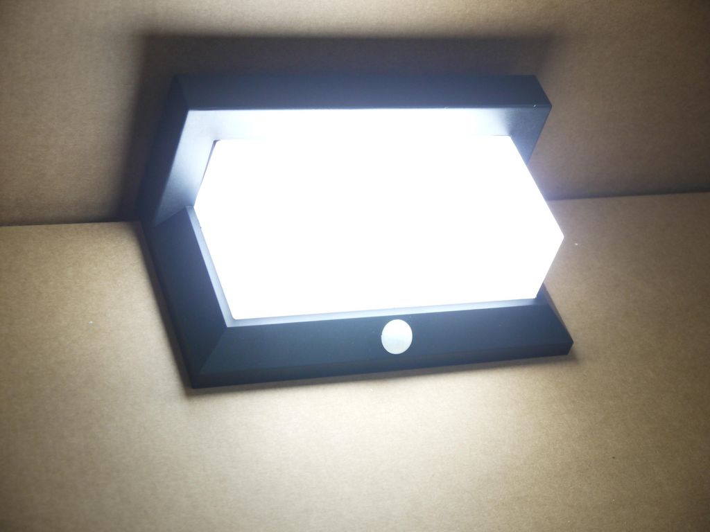 LED Solar-Wandleuchte "All weather" mit Bewegungsmelder Produktbild 