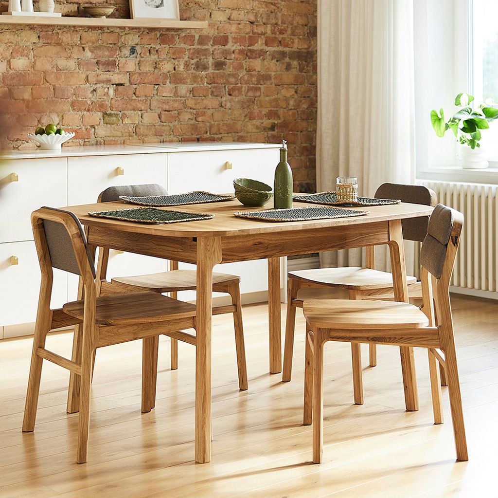 Essgruppe mit 110x90cm Tisch, Wildeiche massiv geölt, THORNBURY-165, 5-teilig