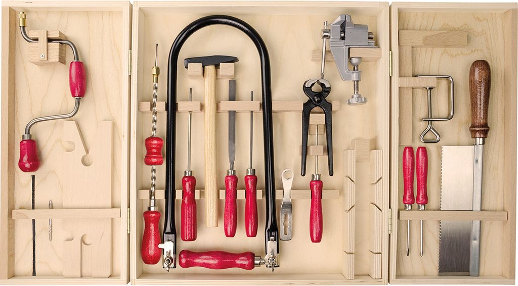 SELVA Kinder-Werkzeugschrank inkl. Laubsäge, Hammer, 26 Teile, Germany