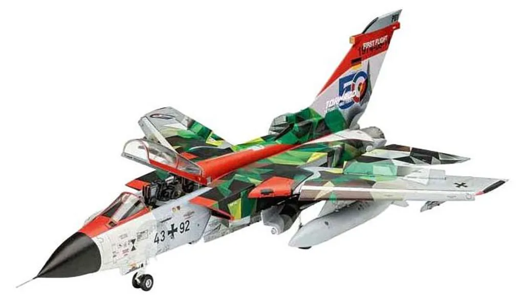 Panavia Tornado IDS 1:48 Maquette de Collection Revell 50 Ans d'Histoire 309