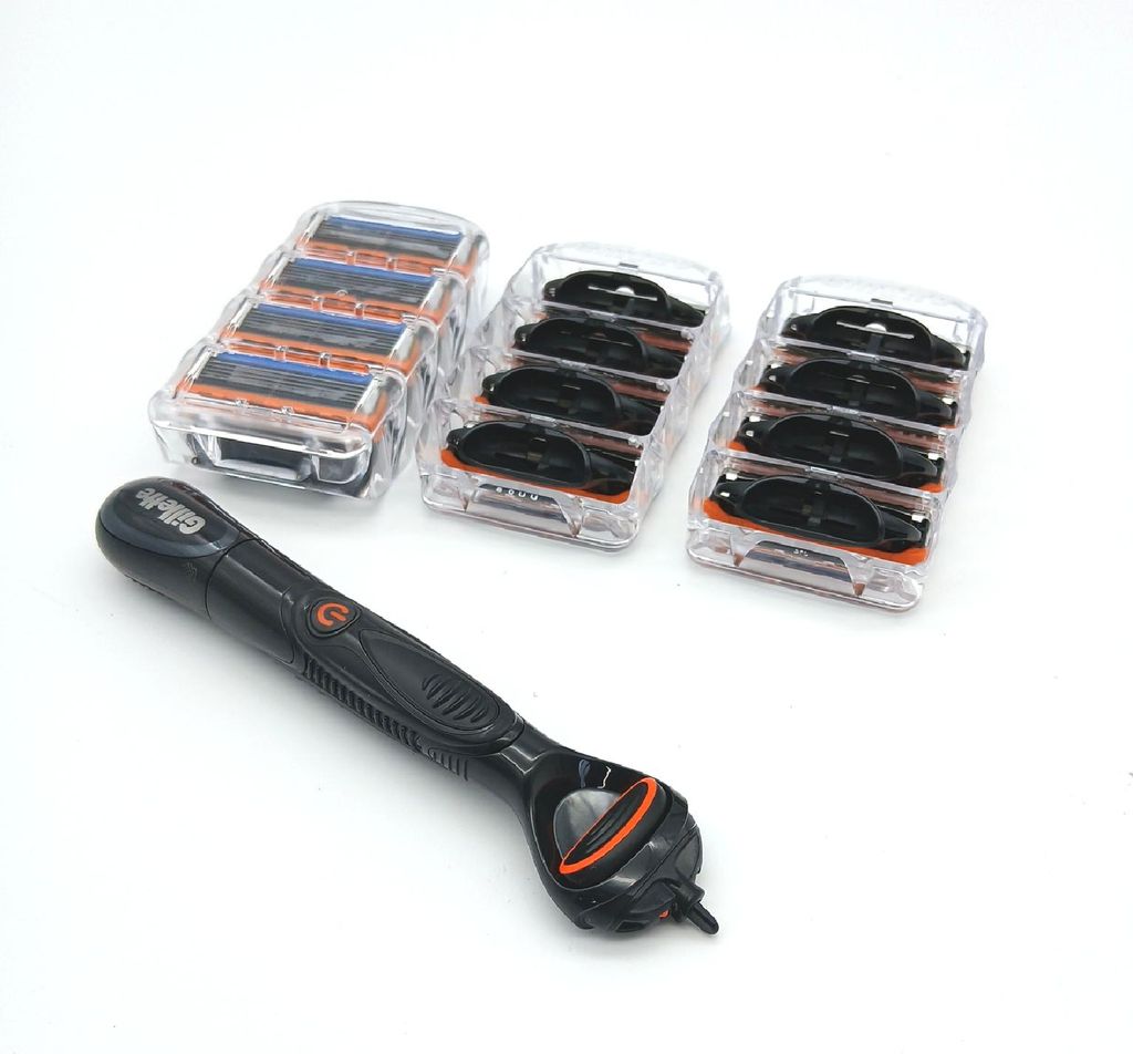 Gillette Rasierer Herrenpflege Rasur Fusion5 Power für Männer sanfte Anwendung