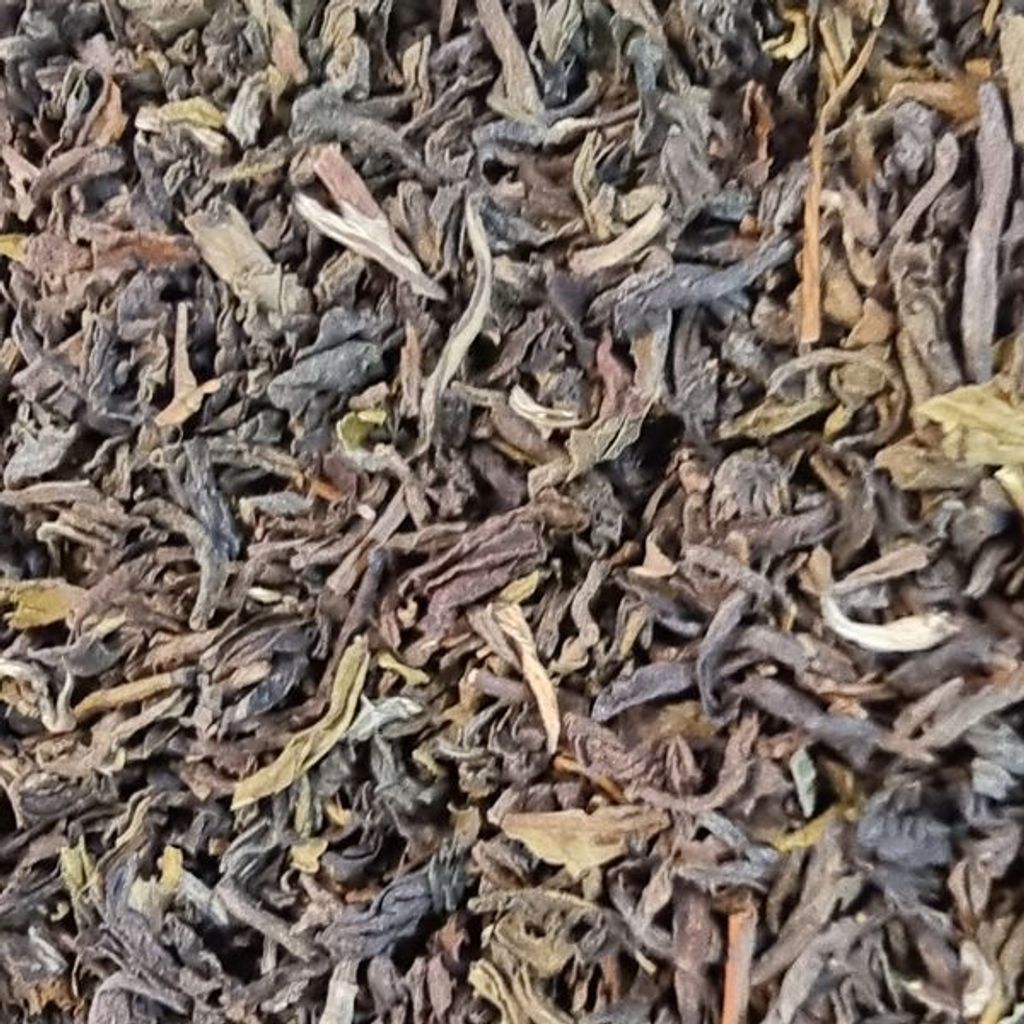 Darjeeling Schwarzer Tee Hochland Blatt Mischung Naturideen 100g