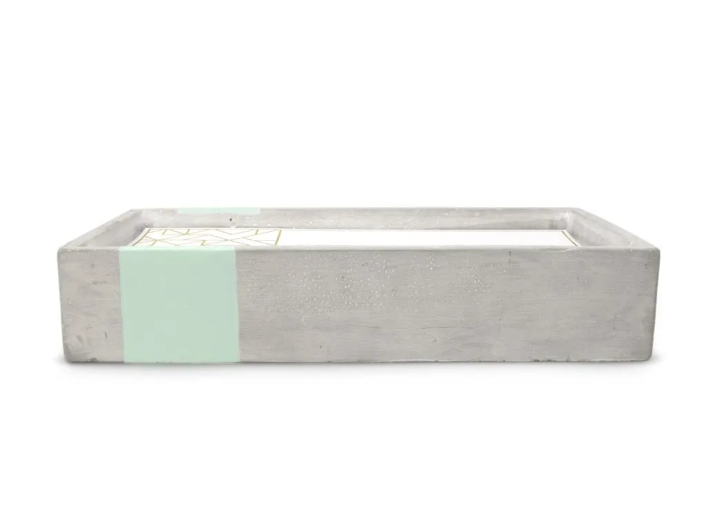 Bougie artisanale 3 mèches Mint Sea Salt en récipient béton 850g