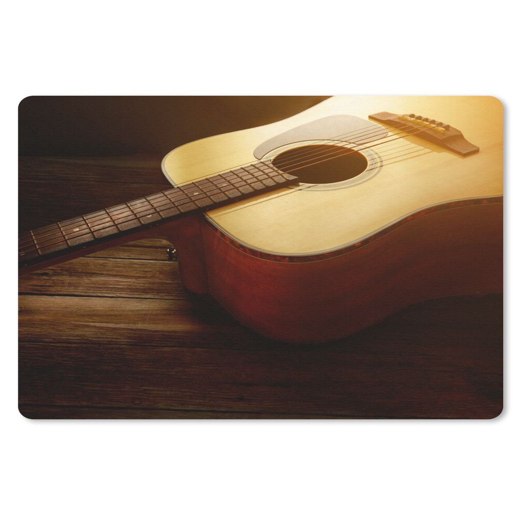 MuchoWow Schreibtischunterlage Sonnenstrahlen auf einer akustischen Gitarre 60x40 cm - XXL Mauspad - Großes Mauspad