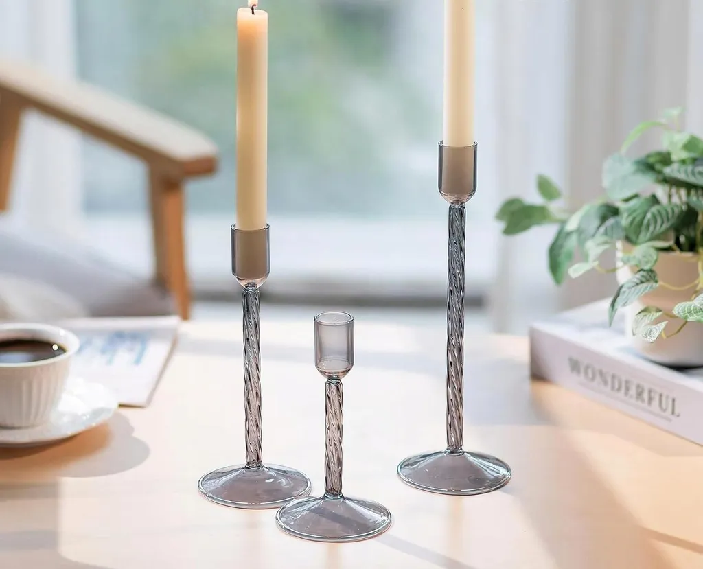 Décoration de table avec ce set de 3 chauffe-bougies en verre chic