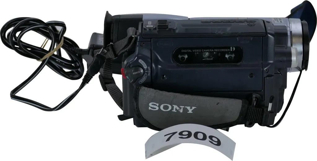 Transférer Cassettes Digital 8 vers PC avec le Sony DCR-TRV140E Argent - 2