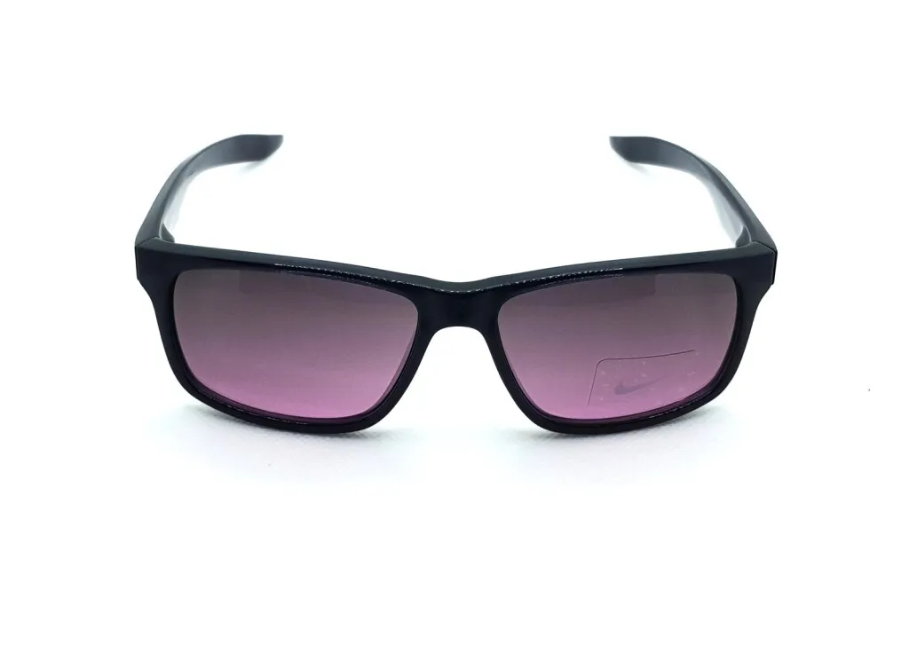 Nike Essential Chaser EV0999 Lunettes de soleil à verres Max Optics