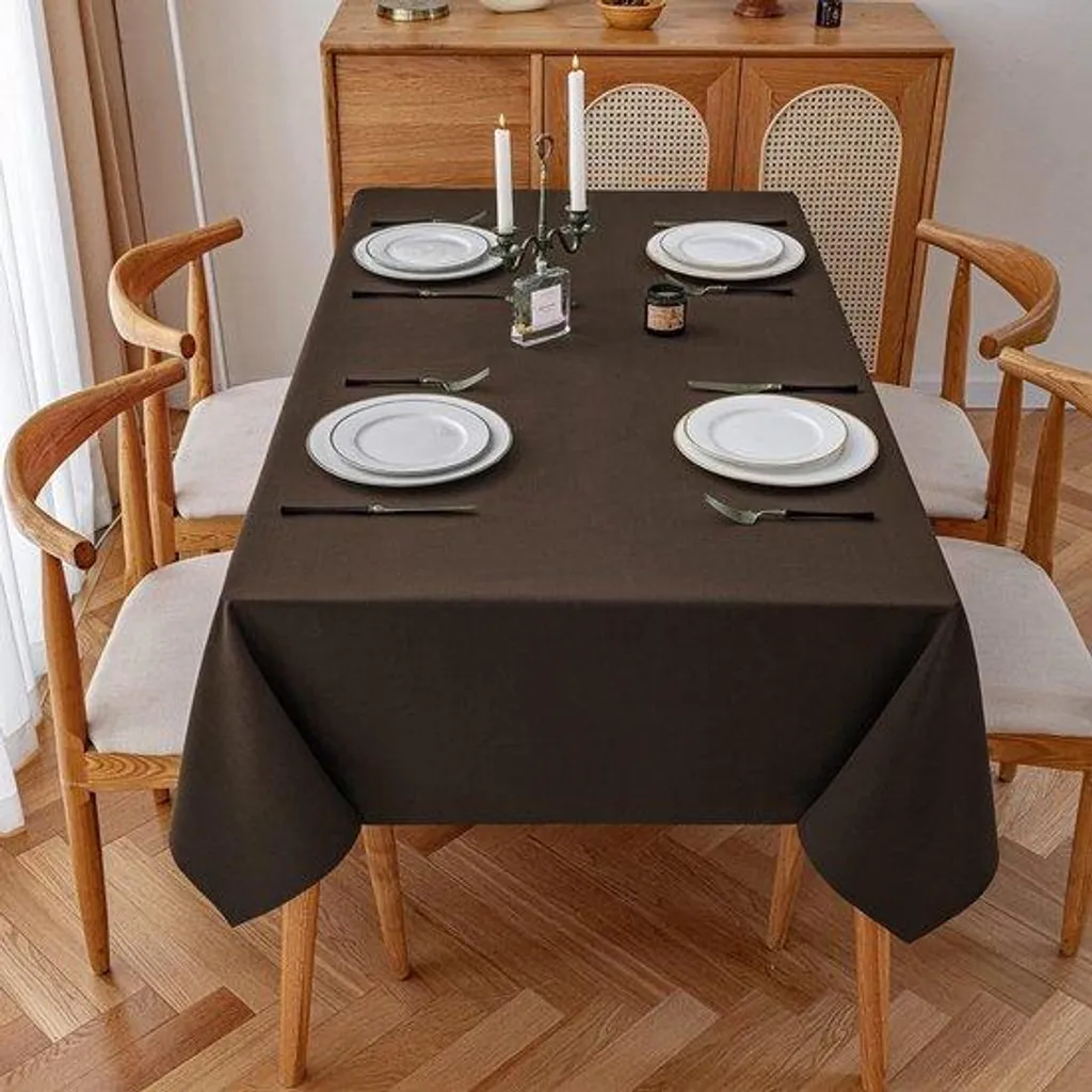 Nappe rectangulaire marron 140x240 cm en polyester imperméable