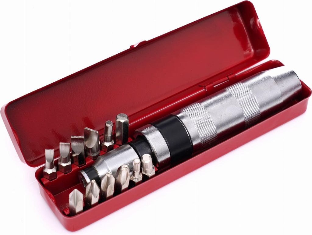 Kraft&Dele KD1448 Schlagschrauber mit 13 Bits Produktbild 