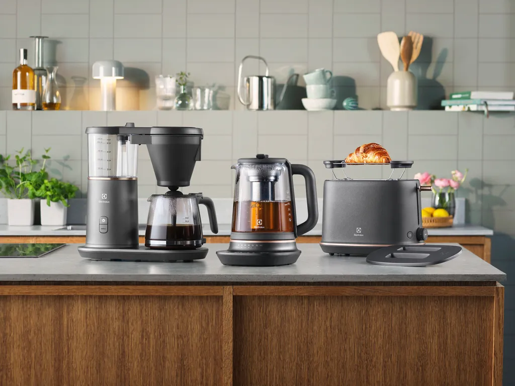 Bouilloire Electrolux Explore 7 E7K1-6BP avec maintien au chaud 40min