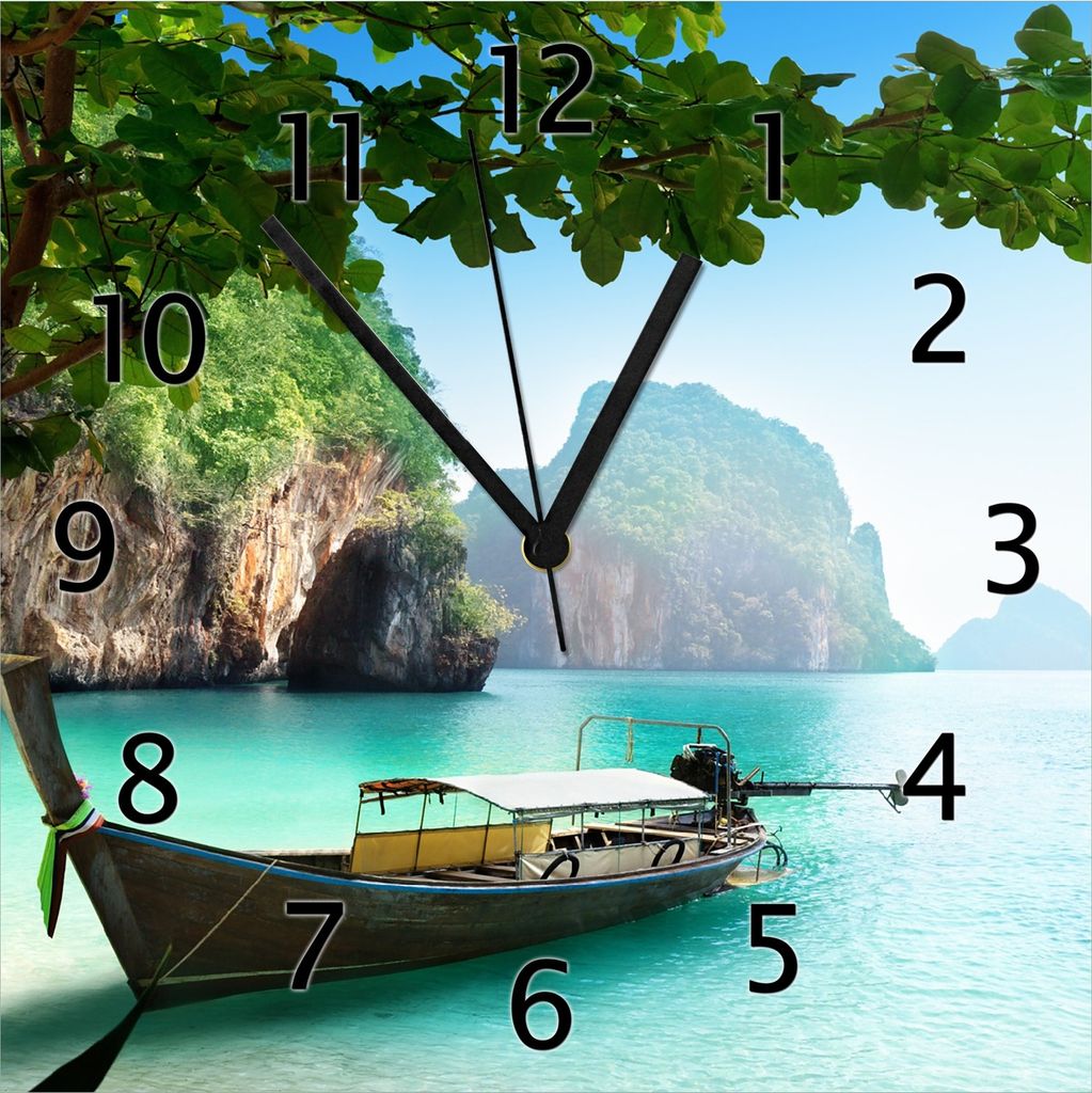 Wallario Design Wanduhr Fischerboot in Thailand  blaues Produktbild 