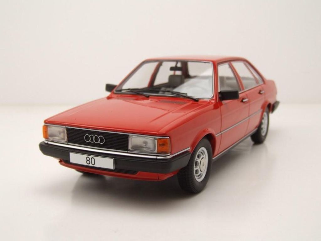 MCG 18526 Audi 80 B2 1978 rot 1:18 Produktbild 