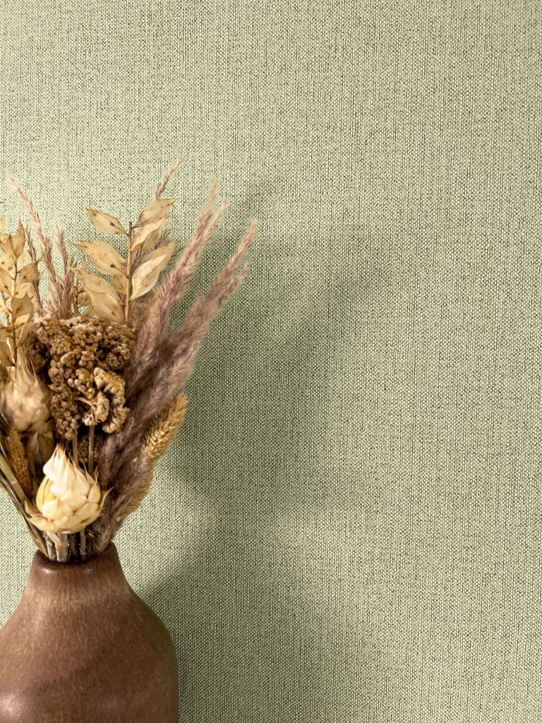 NEWROOM Tapete Grün Vliestapete Unifarbe - Universal Modern Hellgrün Pastellgrün Struktur Stoffoptik Einfarbig Uni Textil-Optik