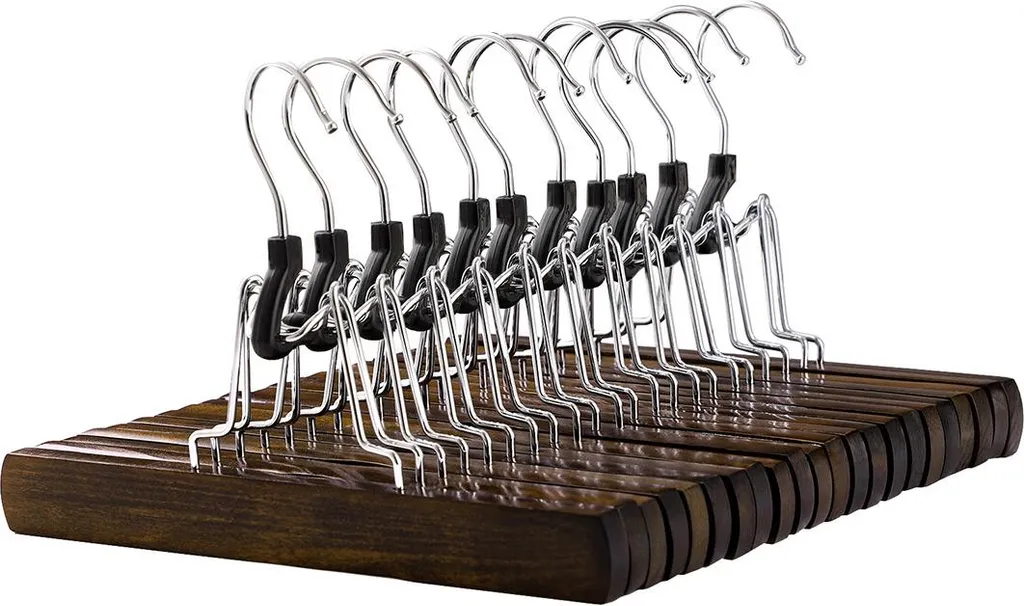 Pinces Schimaholz marron lot de 12 : ne casse pas et ne tache pas le linge