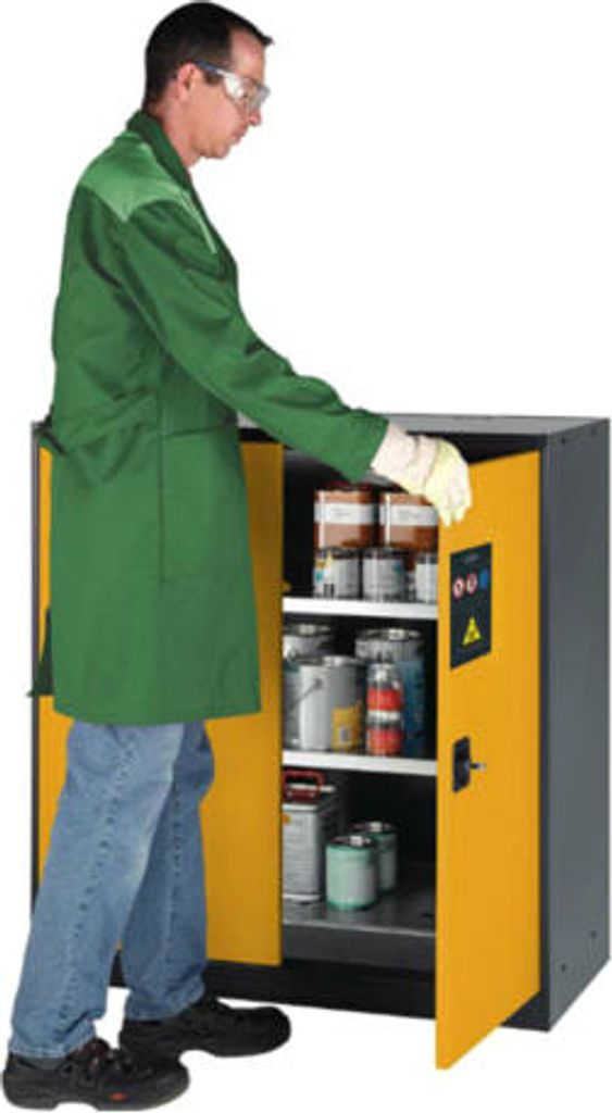 Chemikalienschrank - Flügeltüren, goldgelb - 2 Fachböden - Gitterrost - 30 l - 1.105 x 1.055 x 520 mm (HxBxT) - Stahl, pulverbeschichtet