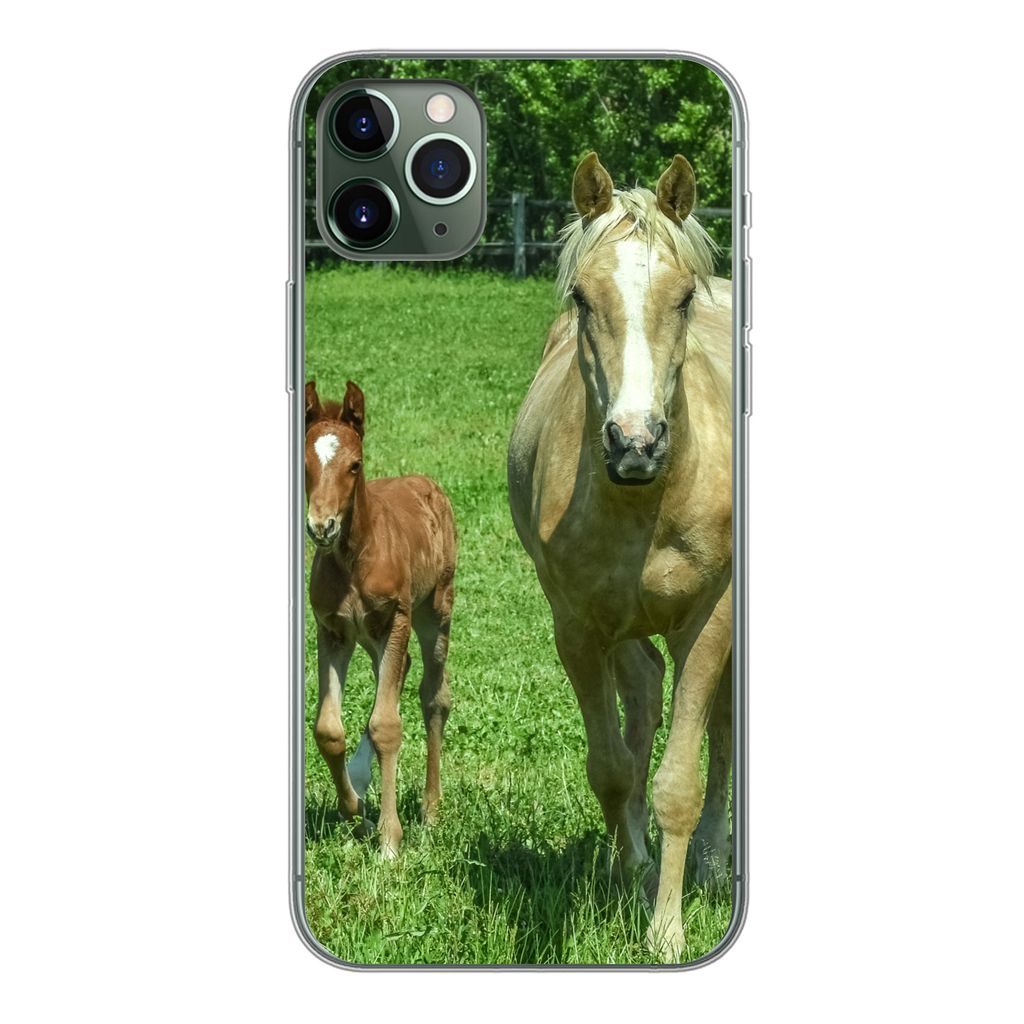 MuchoWow Handyhülle Schutzhülle Hülle für iPhone 11 Pro Max Pferd - Fohlen - Tiere Silikon Softcase Handy Hülle - Schutz