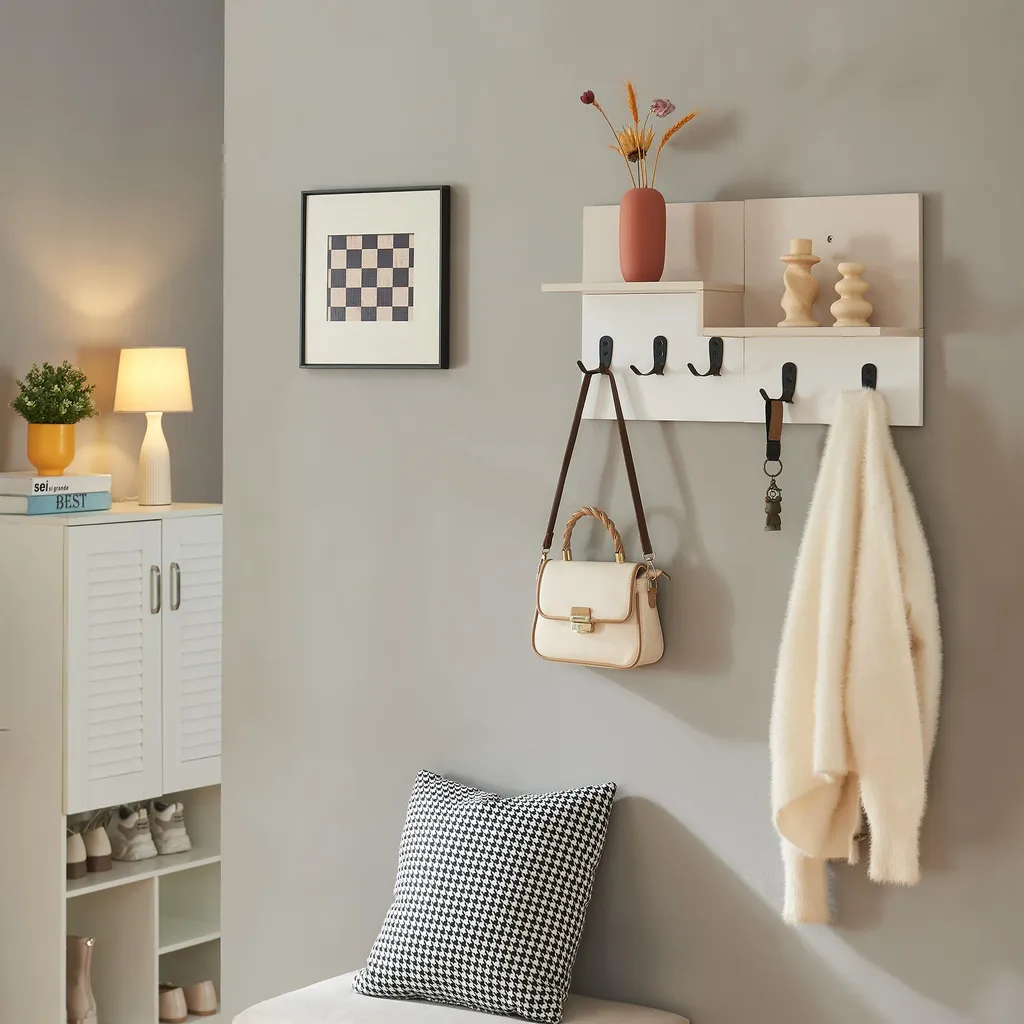 Vestiaire mural d'entrée beige avec étagères de rangement 59x34x13 cm