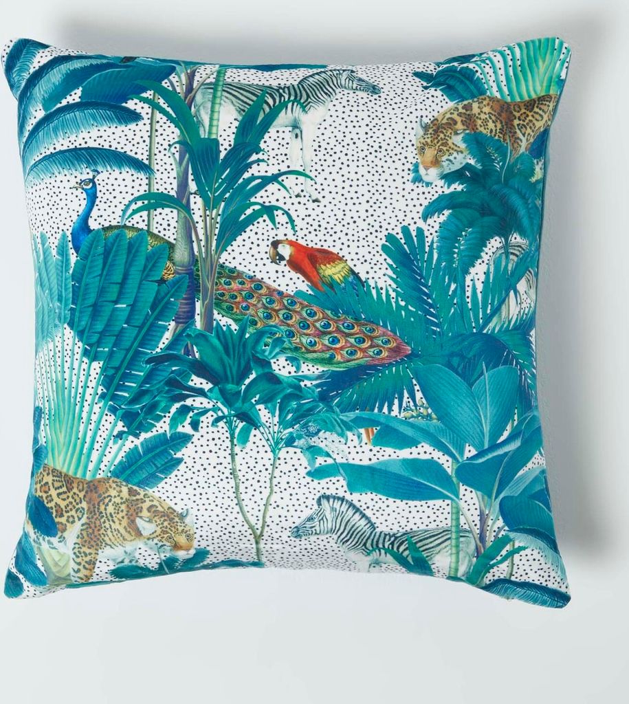 HOMESCAPES Samt-Kissenbezug mit Dschungel-Print - petrol, 46 x 46 cm
