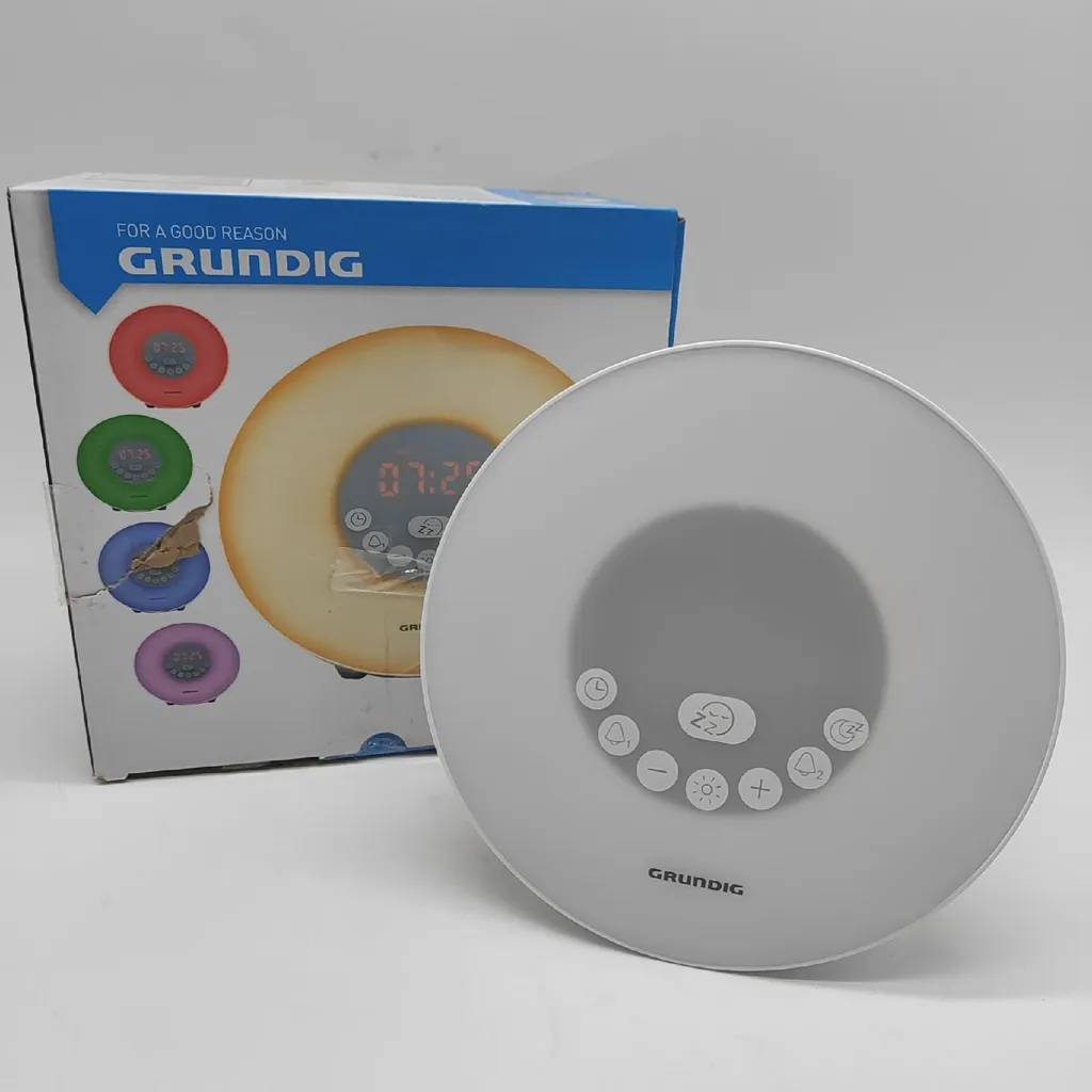 Radio-réveil Simulateur d'Aube Grundig avec Enceinte Bluetooth Intégrée - 5