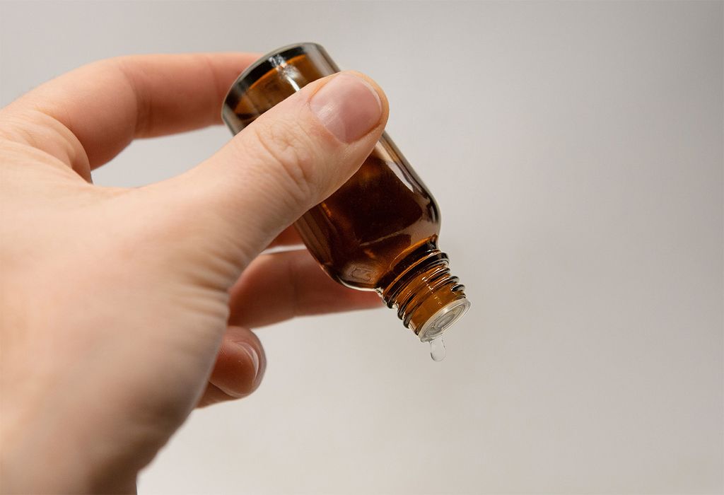 Oputec 100 Ml Pipettenflasche Aus Braunglas Mit Glaspipette – 20 Stück + Etiketten, Kindersicher, Spülmaschinenfest