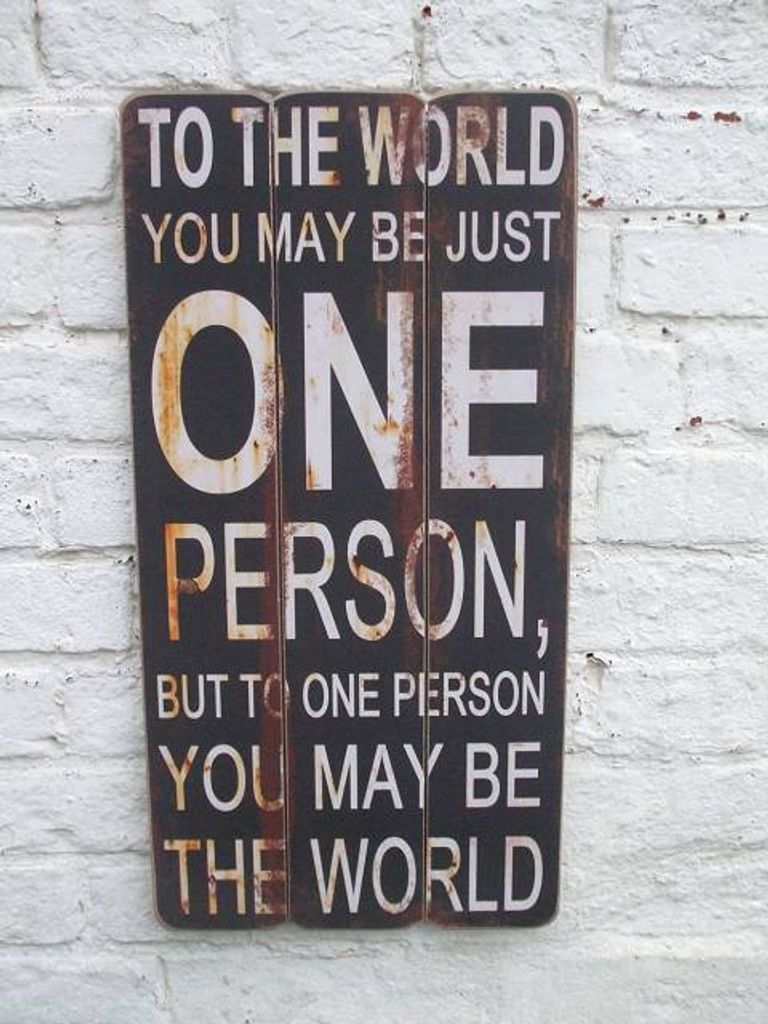 Wandschild , Spruch in Holzlattenoptik, to the world..... , grau