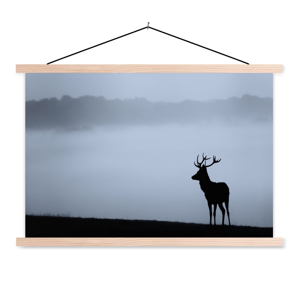 MuchoWow Textilposter Hirsch - Nebel - Silhouette 60x40 cm mit holzfarbenen Rahmen - Bilder