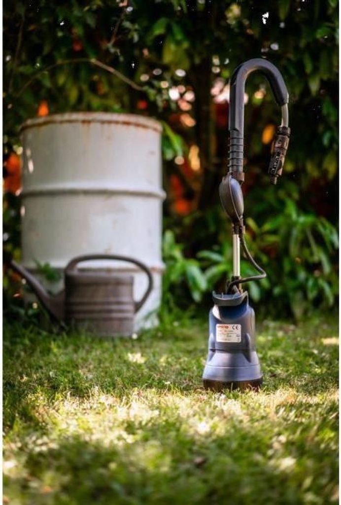 Regenwasserpumpe SPIDO Classic EC 300, 350 W, 3 m³/h, Teleskopstange einstellbar bis 82 cm
