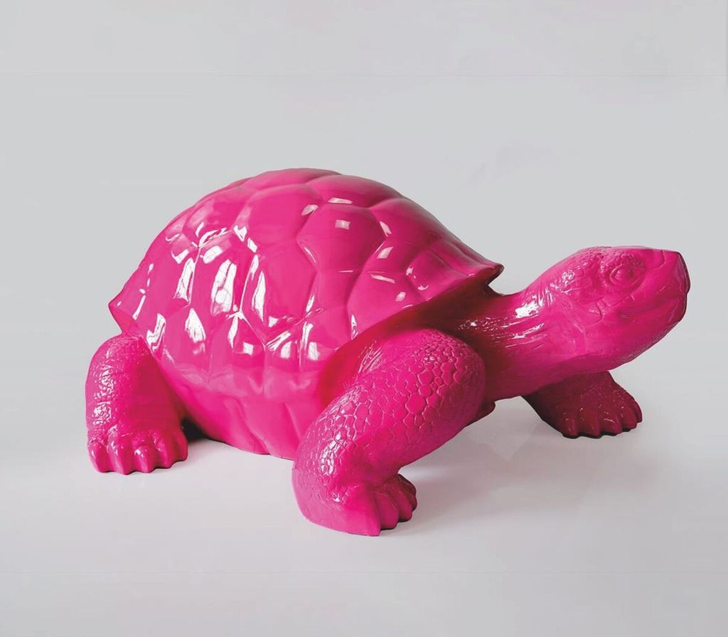 Casa Padrino XXL Deko Skulptur Schildkröte Pink 196 cm - Riesige Deko Figur