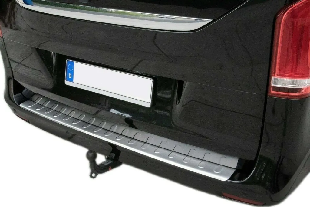 Seuil de coffre en inox mat pour Mercedes Classe V et Vito W447 130cm