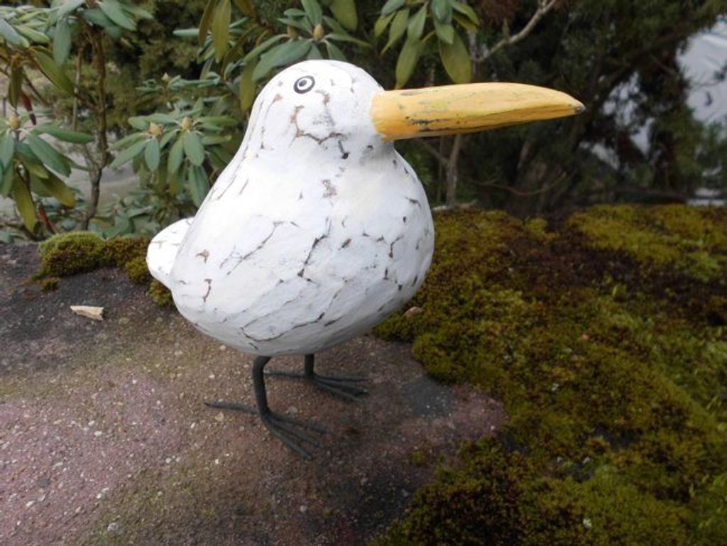 Freche, witzige Möwe gerade blickend Statue maritimes Deko-Objekt Holz