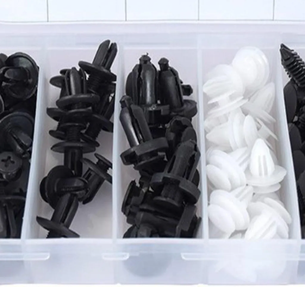 Acquista Clip per pin di spinta per paraurti parafango con foro da 6 mm per rivetti in plastica per auto da 100 pezzi in Italia a partire da 3.38