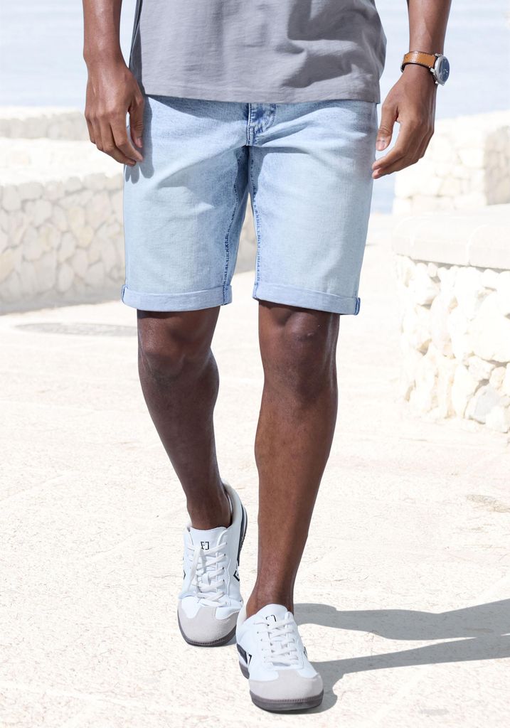 JOHN DEVIN Jeansshorts lightblue-denim Größe 36