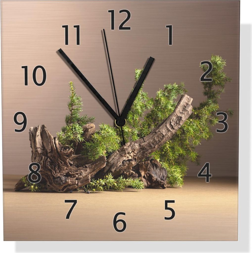 Wallario Design Wanduhr Komposition aus Holz und Grün aus Aluverbund, Größe 30 x 30 cm
