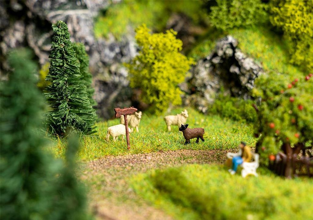 Faller 272801 Spur N Figuren-Set mit Mini-Sound-Ef
