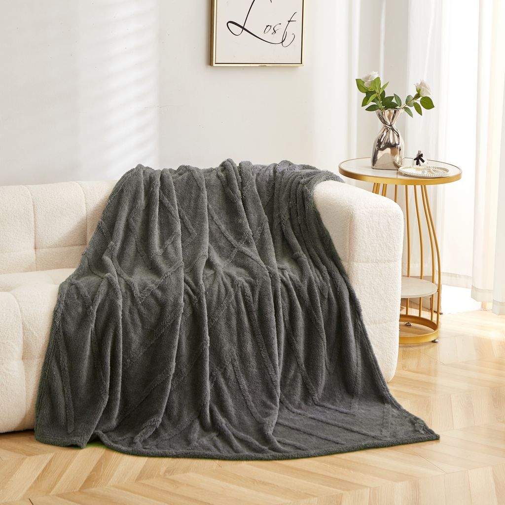FEBE Kuscheldecke Flauschig Dunkelgrau 160x200 cm Wohndecke Fleecedecke Sofadecke Zimmerdeko überwurfdecke Blanket