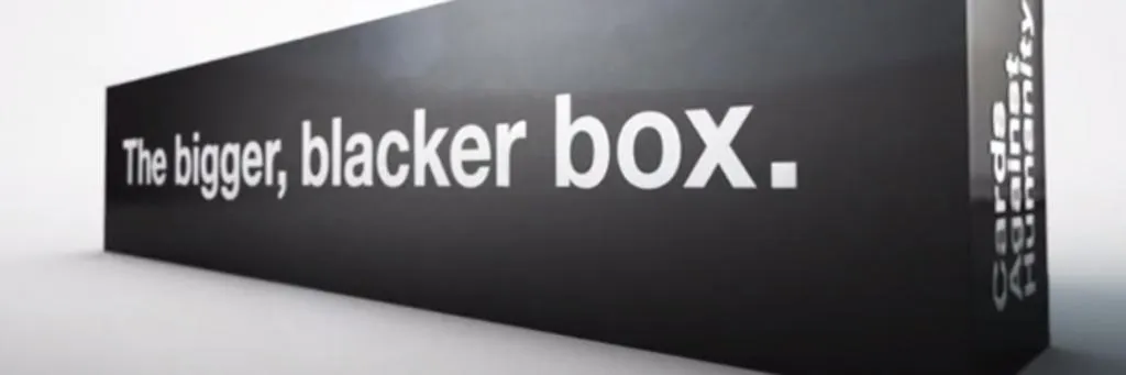 Bigger Blacker Box : Solution de Rangement Vide pour Jeu de Cartes CAH