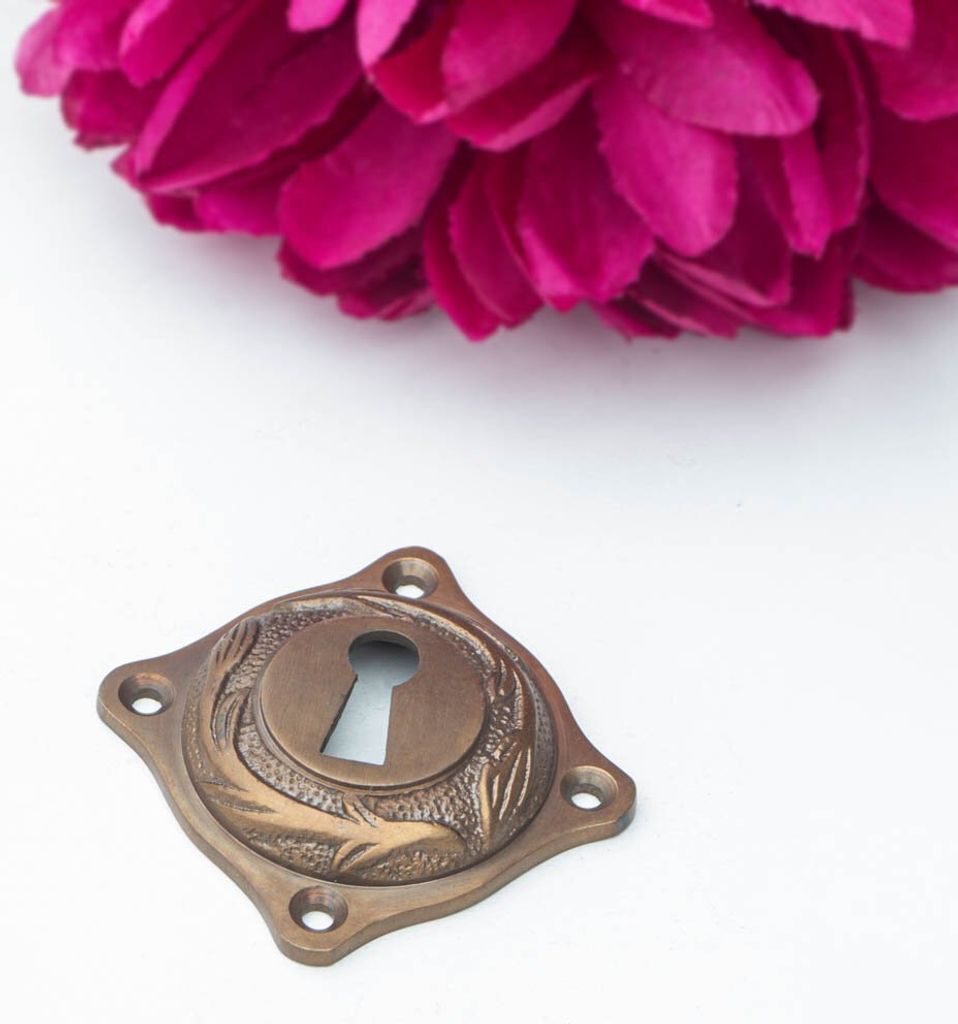 Schlüsselrosette für Zimmertüren(einzeln) - zeitloses Design |BB| Messing patiniert