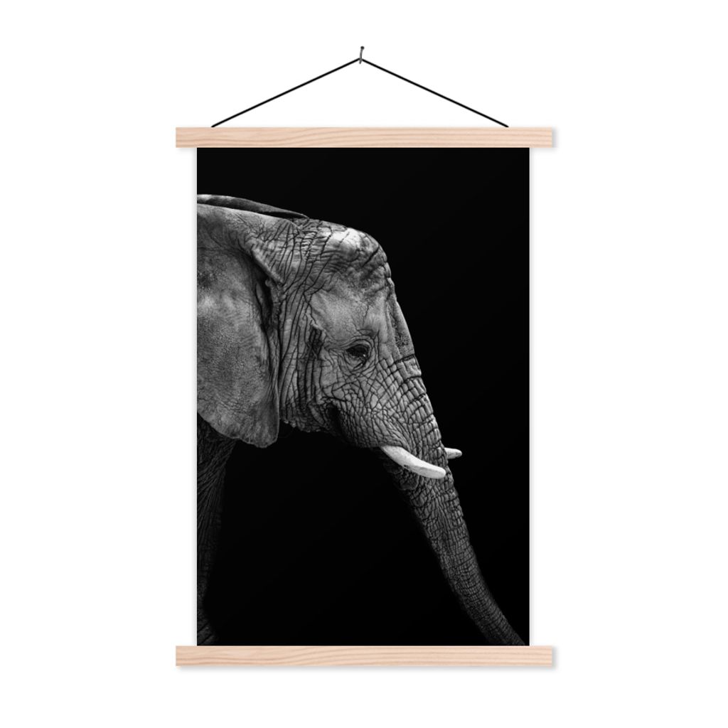 MuchoWow Textilposter Elefant - Schwarz und weiß - Porträt - Tiere 120x180 cm mit holzfarbenen Rahmen - Textil-Plakat