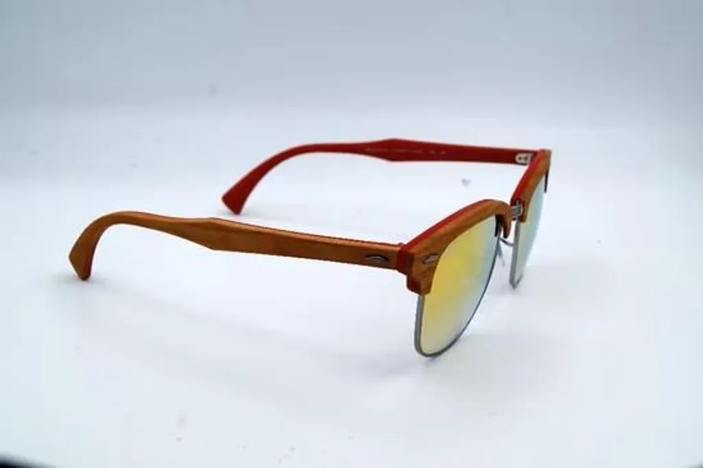 Lunettes de Soleil Vintage Clubmaster Ray-Ban RB 3016 M pour un Look Chic