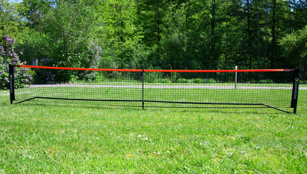 CARRINGTON Fußballtennis Set aus Aluminium 6x1,1 m für Innen- und Außenbereich - Perfekt für das Fußballtraining