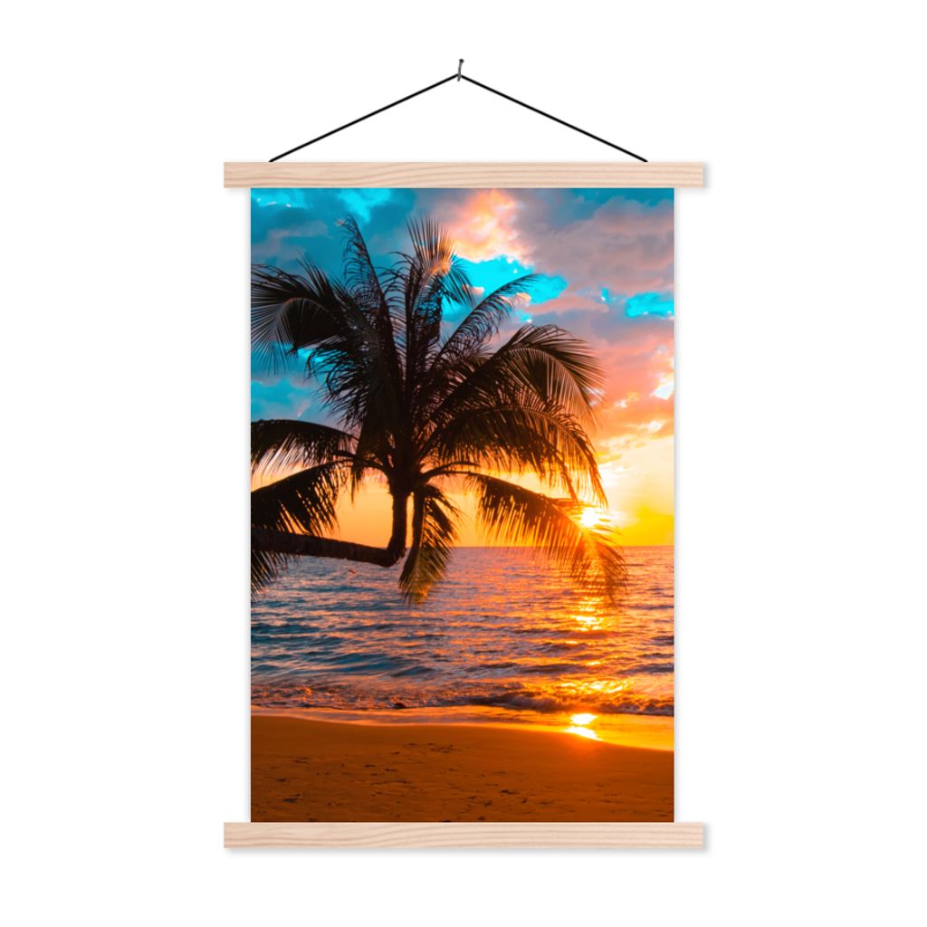 MuchoWow Textilposter Palme - Sonnenuntergang - Horizont - Strand - Meer - Tropisch 40x60 cm mit holzfarbenen Rahmen - Poster