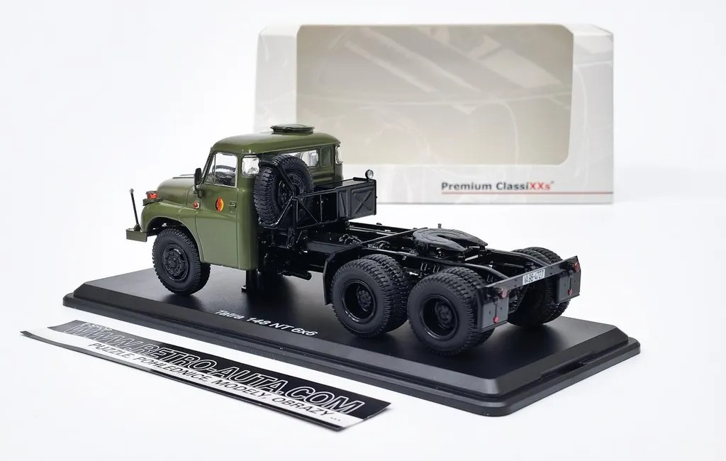 Tatra 148 NT 6x6 1:43 Vert NVA Camion de Collection en Métal Détaillé